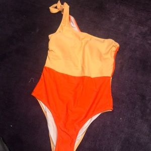 NWT orange cupshe one piece